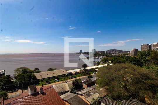Vista de casa à venda com 6 quartos, 596m² em Vila Assunção, Porto Alegre