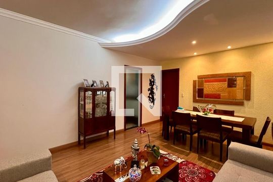 Sala de apartamento à venda com 3 quartos, 100m² em Nova Suíça, Belo Horizonte
