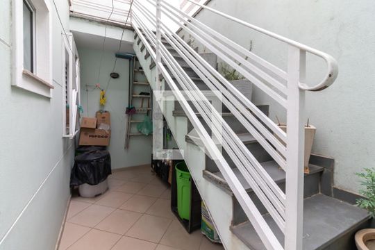 Quintal dos Fundos de casa à venda com 3 quartos, 159m² em Parada Inglesa, São Paulo