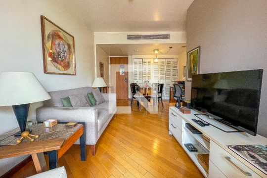 Apartamento à venda com 1 quarto, 108m² em Pinheiros, São Paulo