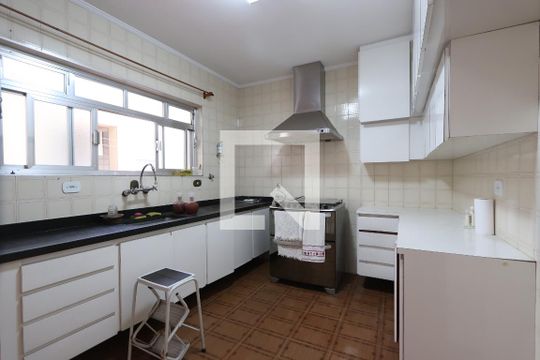 Cozinha de casa à venda com 3 quartos, 170m² em Vila Graciosa, São Paulo