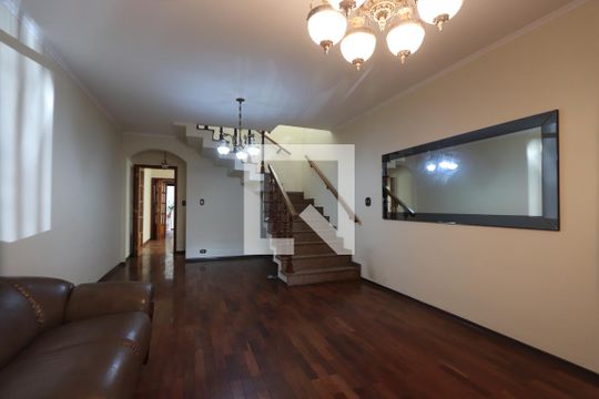 Sala de casa à venda com 3 quartos, 170m² em Vila Graciosa, São Paulo