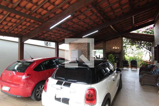 Casa 1 - Garagem de casa à venda com 3 quartos, 304m² em Garças, Belo Horizonte