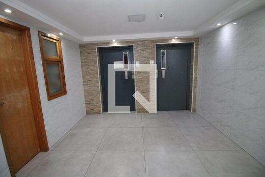 Área comum - Elevadores de apartamento à venda com 2 quartos, 53m² em Penha, Rio de Janeiro