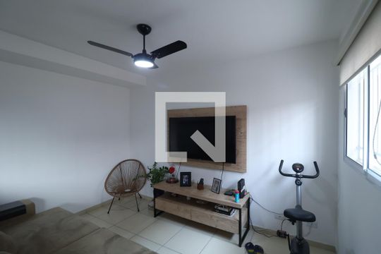 Sala de TV de casa de condomínio à venda com 3 quartos, 132m² em Penha de França, São Paulo