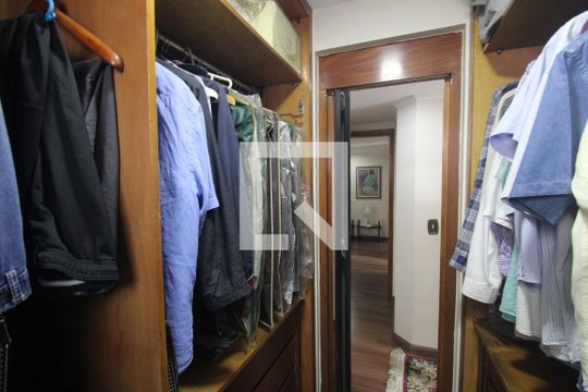 Suíte 2 - Closet de apartamento à venda com 4 quartos, 170m² em Santana, São Paulo