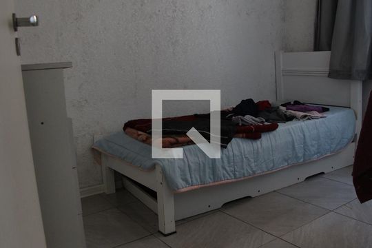 Quarto 2 de apartamento à venda com 2 quartos, 42m² em Sarandi, Porto Alegre