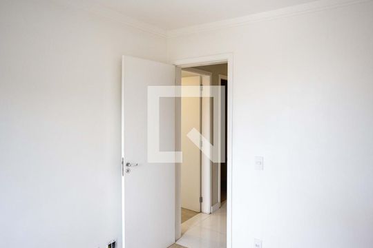 Quarto 2 de apartamento à venda com 3 quartos, 67m² em Centro, Diadema