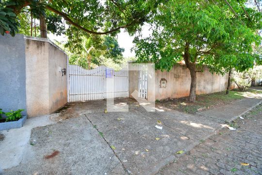 Fachada de casa para alugar com 2 quartos, 140m² em Chácara Santa Margarida, Campinas