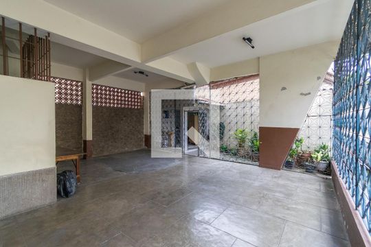 Área comum - Salão de festas de apartamento para alugar com 2 quartos, 60m² em Brás de Pina, Rio de Janeiro
