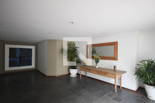 Hall Social de apartamento à venda com 3 quartos, 119m² em Jardim Ampliacao, São Paulo