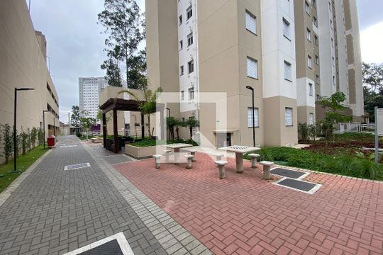 Área comum de apartamento para alugar com 2 quartos, 41m² em Parque Bristol, São Bernardo do Campo