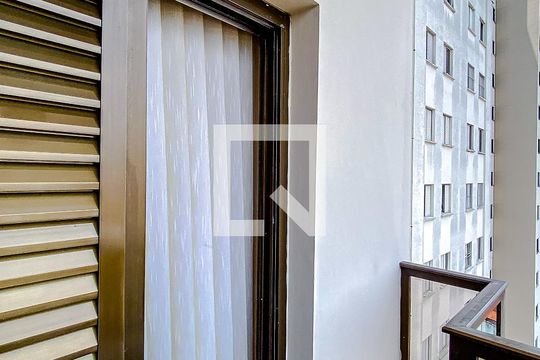 Varanda do Quarto 2 de apartamento para alugar com 3 quartos, 132m² em Vila Regente Feijó, São Paulo