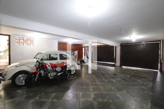 Garagem de casa à venda com 4 quartos, 286m² em São Lucas, São Paulo