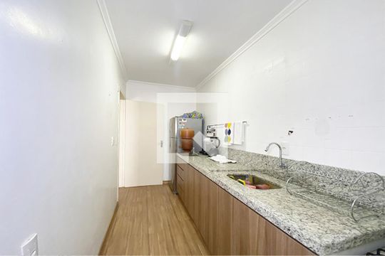 Cozinha e Área de Serviço de apartamento para alugar com 1 quarto, 960m² em Centro, São Leopoldo