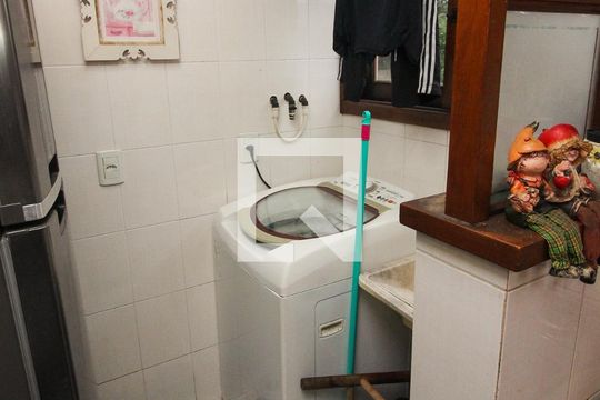 Cozinha e Área de Serviço de apartamento à venda com 1 quarto, 42m² em Cristal, Porto Alegre