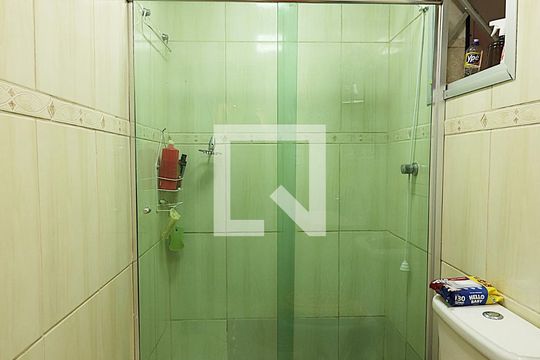 Banheiro Social de apartamento à venda com 2 quartos, 70m² em Demarchi, São Bernardo do Campo
