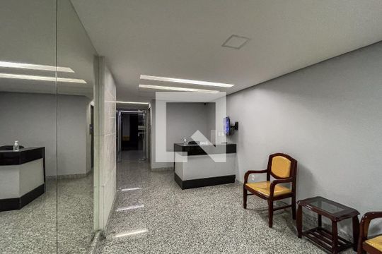Portaria de apartamento à venda com 1 quarto, 61m² em Vila Isabel, Rio de Janeiro