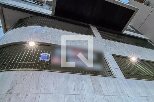 Fachada de apartamento para alugar com 1 quarto, 61m² em Vila Isabel, Rio de Janeiro