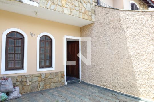 Garagem de casa à venda com 2 quartos, 90m² em Jardim Nossa Senhora do Carmo, São Paulo