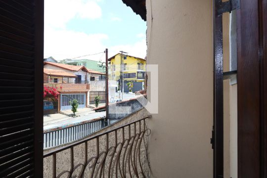 Sacada de casa à venda com 2 quartos, 90m² em Jardim Nossa Senhora do Carmo, São Paulo