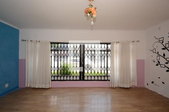Sala de casa para alugar com 4 quartos, 193m² em Paulicéia, São Bernardo do Campo