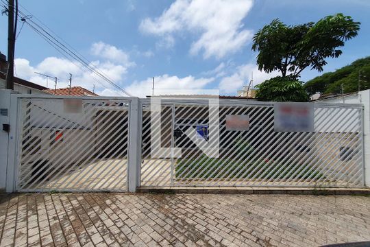 Fachada de casa para alugar com 4 quartos, 193m² em Paulicéia, São Bernardo do Campo