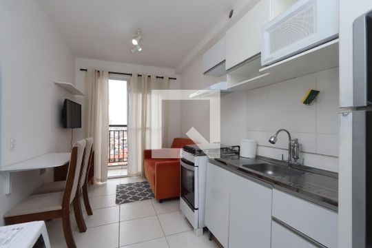 Apartamento para alugar com 1 quarto, 28m² em Vila Tolstoi, São Paulo