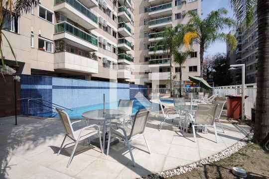 Área comum - Piscina de apartamento à venda com 2 quartos, 60m² em Taquara, Rio de Janeiro