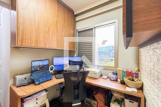 Quarto 1 de apartamento à venda com 3 quartos, 75m² em Vila Isa, São Paulo