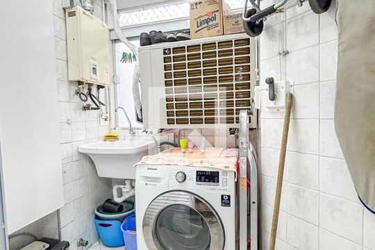 Área de Serviço de apartamento à venda com 3 quartos, 75m² em Vila Isa, São Paulo