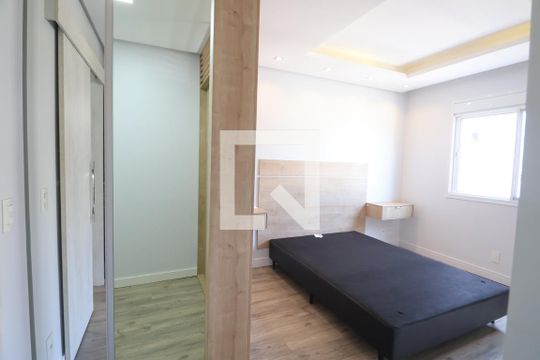 Suíte de apartamento à venda com 2 quartos, 76m² em Marechal Rondon, Canoas