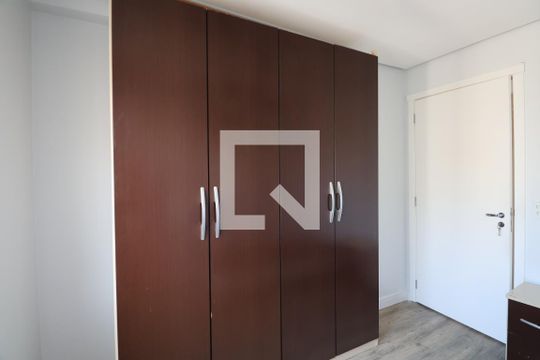 Quarto de apartamento à venda com 2 quartos, 76m² em Marechal Rondon, Canoas