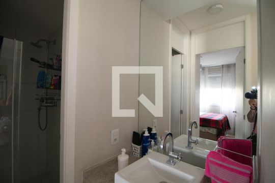 Banheiro de apartamento para alugar com 1 quarto, 40m² em Vila Maria, São Paulo