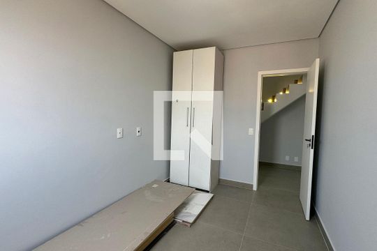 Quarto 2 de apartamento à venda com 2 quartos, 118m² em Vila Barros, Barueri