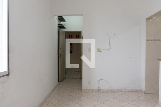 Sala - Quarto de kitnet/studio para alugar com 1 quarto, 35m² em Centro, São Vicente