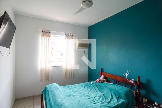 Quarto 2 de casa à venda com 3 quartos, 132m² em Itaipu, Niterói