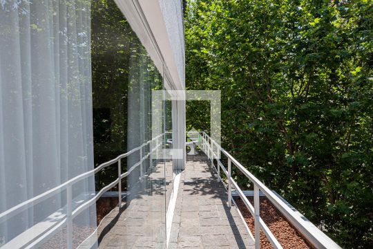 Sacada de casa para alugar com 3 quartos, 354m² em Jardim das Bandeiras, São Paulo