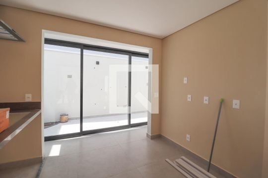 Área de Serviço de casa à venda com 3 quartos, 168m² em Paraíso, São Paulo