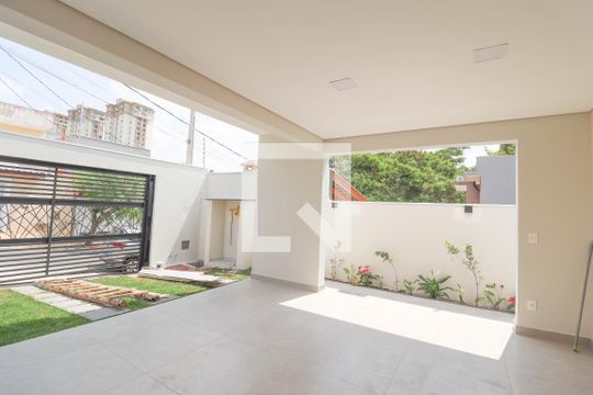 Garagem de casa à venda com 3 quartos, 168m² em Paraíso, São Paulo