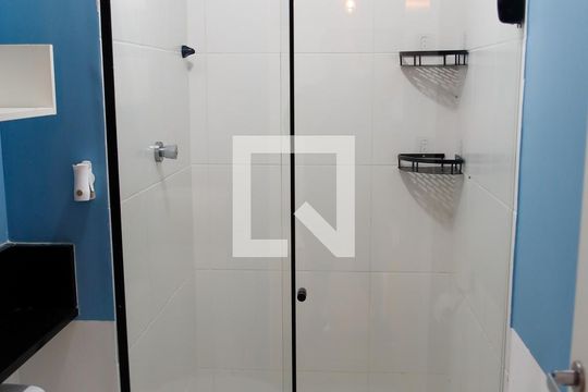 Banheiro de apartamento à venda com 1 quarto, 30m² em Vila Yolanda, Osasco