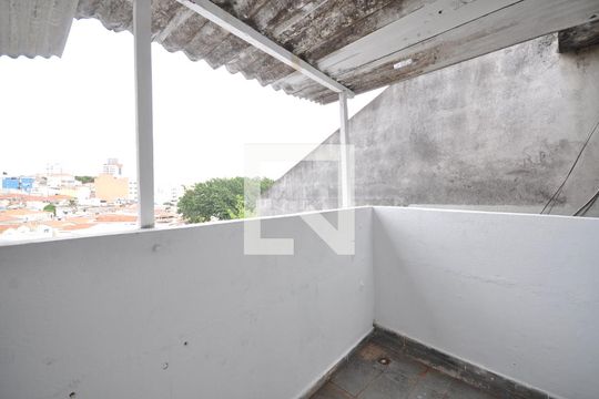 Área de Serviço de casa para alugar com 1 quarto, 30m² em Vila Isolina Mazzei, São Paulo