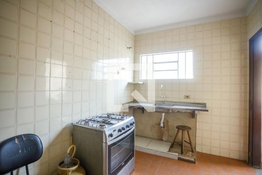 Cozinha de apartamento para alugar com 3 quartos, 80m² em Jardim das Nações, Taubaté