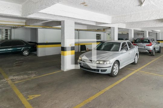 Área comum - Garagem (2vagas) de apartamento à venda com 2 quartos, 77m² em Penha Circular, Rio de Janeiro