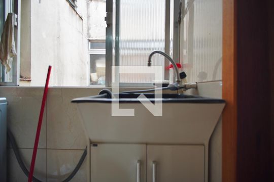 Área de Serviço de apartamento à venda com 3 quartos, 71m² em Petrópolis, Porto Alegre