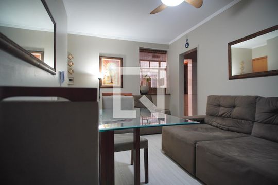 Apartamento à venda com 3 quartos, 71m² em Petrópolis, Porto Alegre
