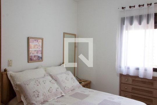 SUITE de apartamento à venda com 3 quartos, 114m² em Centro, Campinas