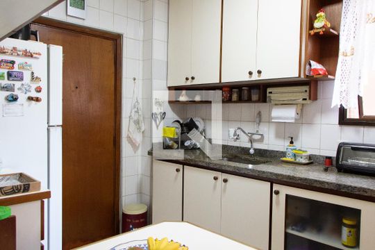COZINHA de apartamento à venda com 3 quartos, 114m² em Centro, Campinas
