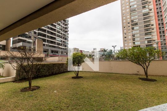 Área comum de casa de condomínio para alugar com 2 quartos, 60m² em Bethaville I, Barueri