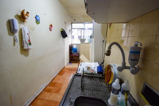 Cozinha de apartamento para alugar com 2 quartos, 102m² em Tomás Coelho, Rio de Janeiro